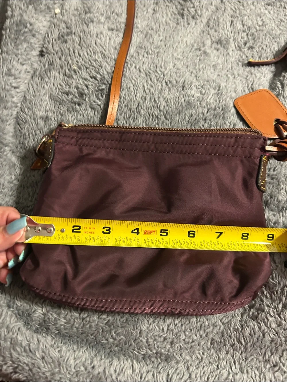 Dooney & Bourke compact dooney